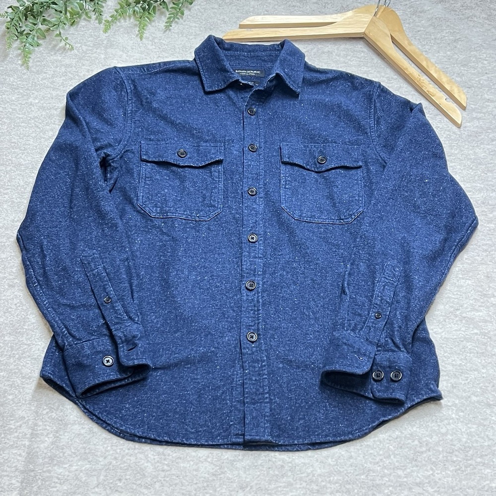 Banana Republic Luxe Flannel Size M Slim Fit Casual Business Button Down EUC
